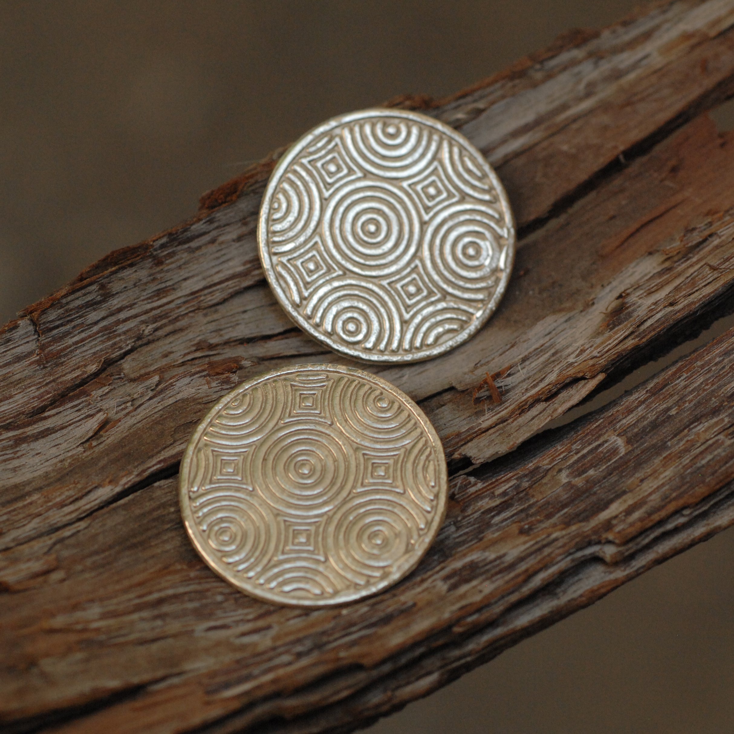 Patterned Disc Solid Bronze textured round disc, patterned disk, 11/12