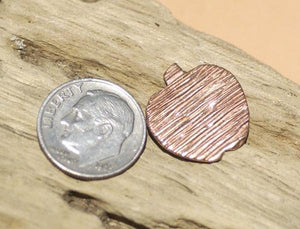 Small Apple in Textured Pattern Metal 16mm x 17mm