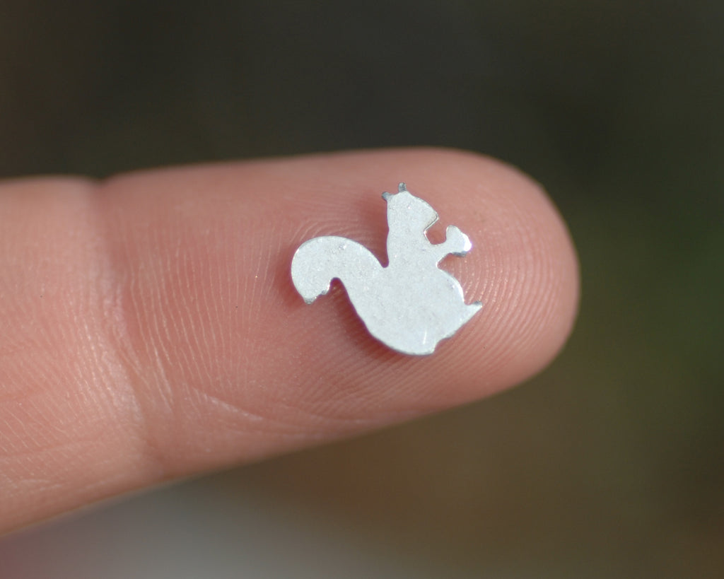 Most Tiny Metal Blank - Squirrel with Acorn Mini Blanks