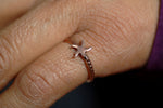 Tiny Metal Paisley Star 2.5mm