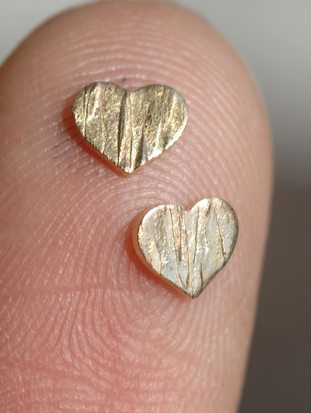 Textured Stripes - Tiny metal Heart Perfect blanks 4mm x 4mm
