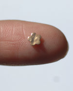Hammered 5 Petal Flower Most Tiny Metal Mini Blanks 4.2mm