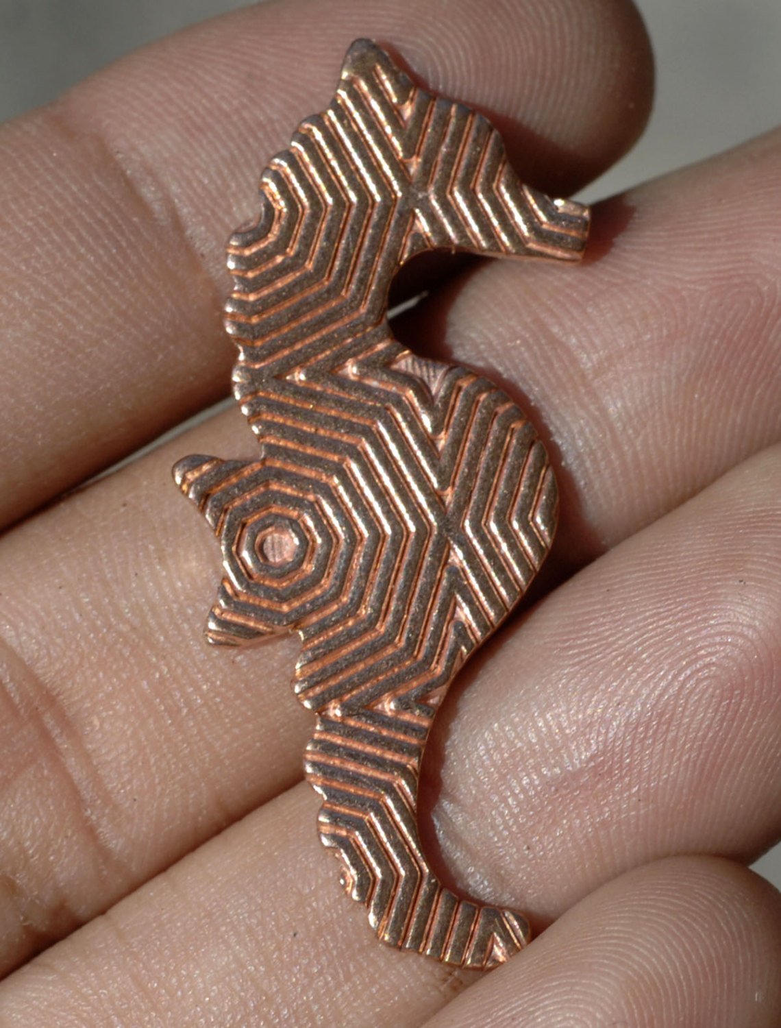 Seahorse Blank Cutout 41mm x 19mm Variety of Metal, Metalworking Blanks Hexagon Texture - 4 pieces