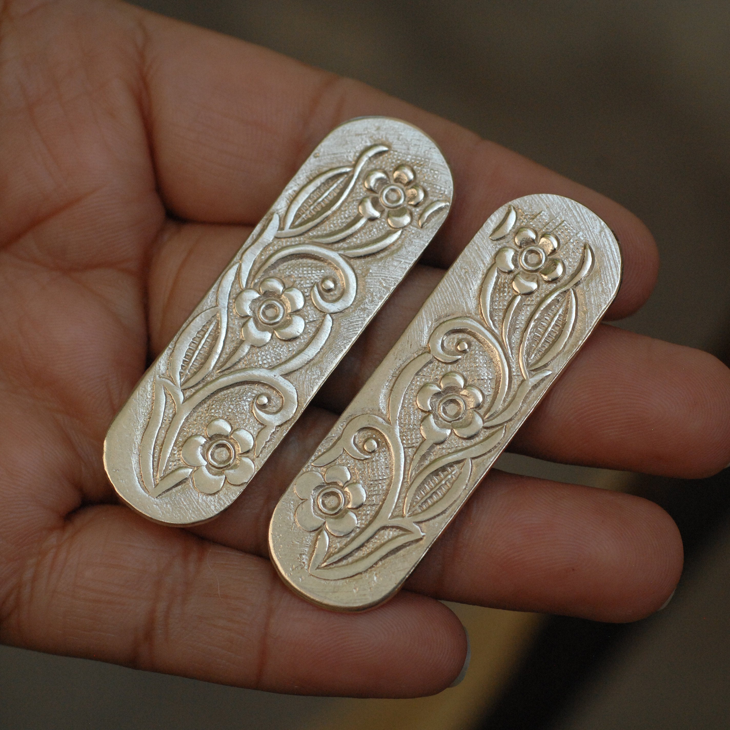 Freeform Oval shapes w/ floral texture metal blanks - Nickel silver