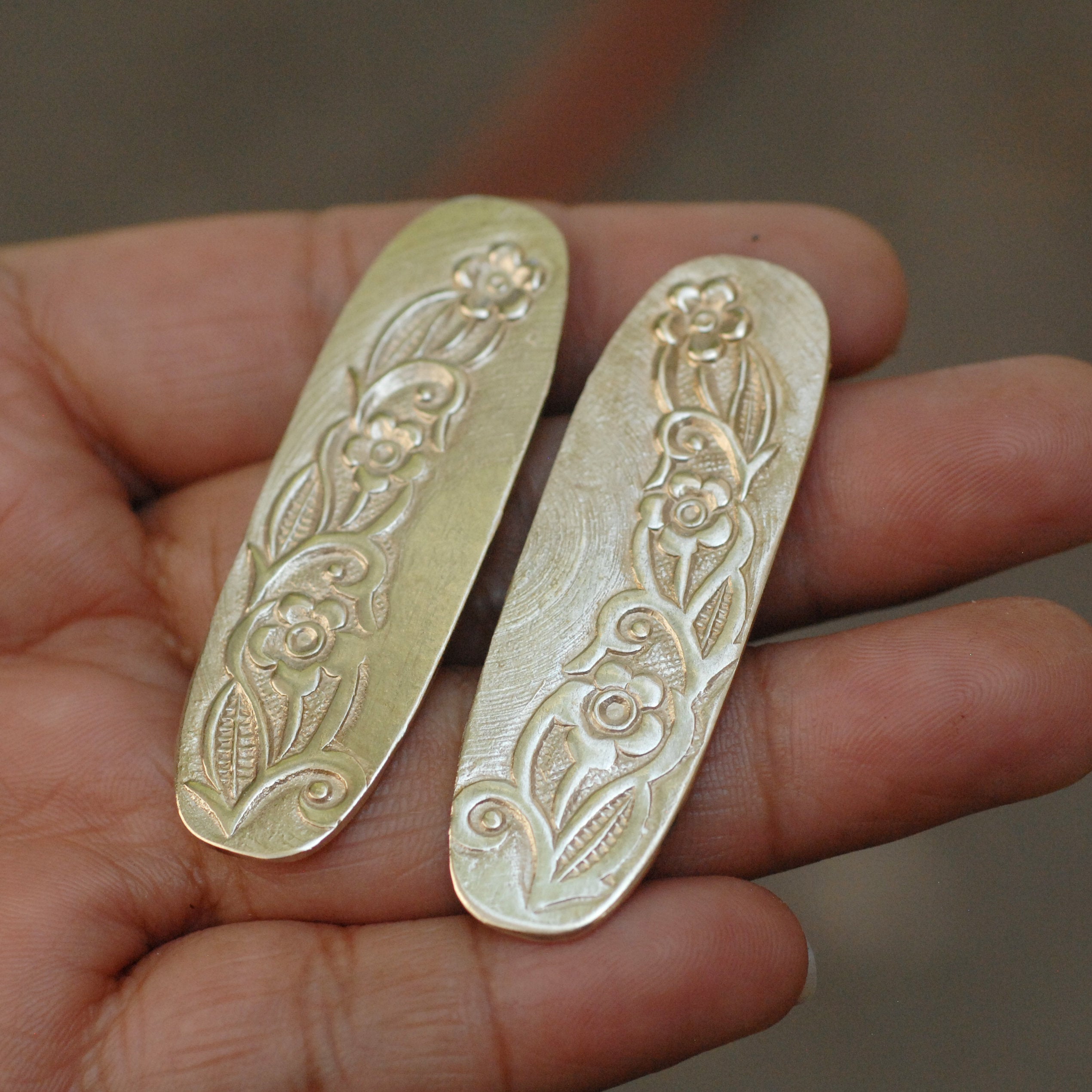 Organic oval shapes w/ floral texture metal blanks - Nickel mexican silver