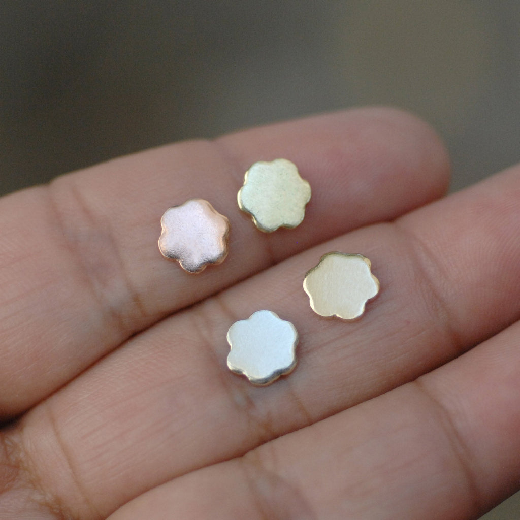 Tiny flower shapes 7mm solid copper, raw brass, pure bronze, nickel silver - for jewelry making