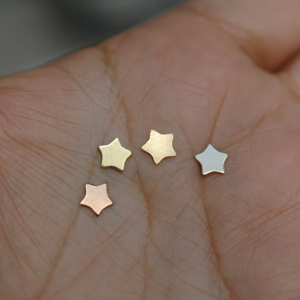 Stars Super Tiny 6mm 22g star blank Twinkle for jewelry making - 10 pieces Mini shape
