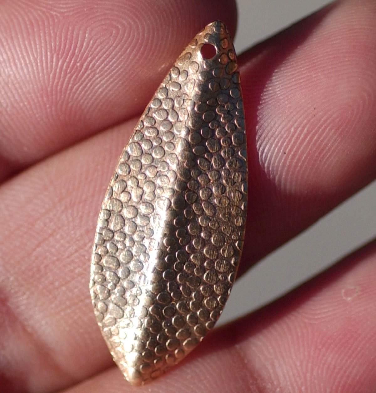 Bronze Shapes Blanks Leaf - Leaves - Tree Fall Greenery Leaf 3D 30mm x 12mm shape Blank - 6 pieces