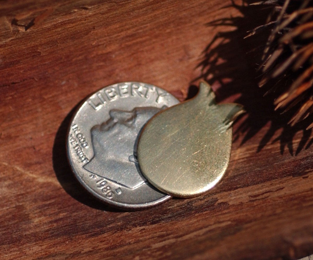 Tulip Bud flower shapes 16mm x 12mm metal blanks 20g 22g 24g copper, brass, bronze, nickel silver