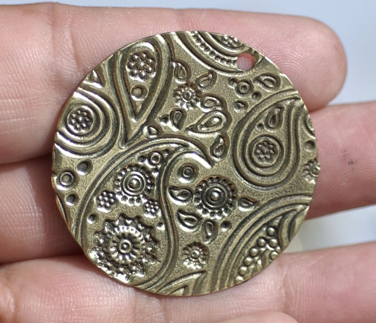 Blank with Paisley Texture Disc 35mm 26G with Hole, Metalworking Jewelry Supplies - 4 Pieces