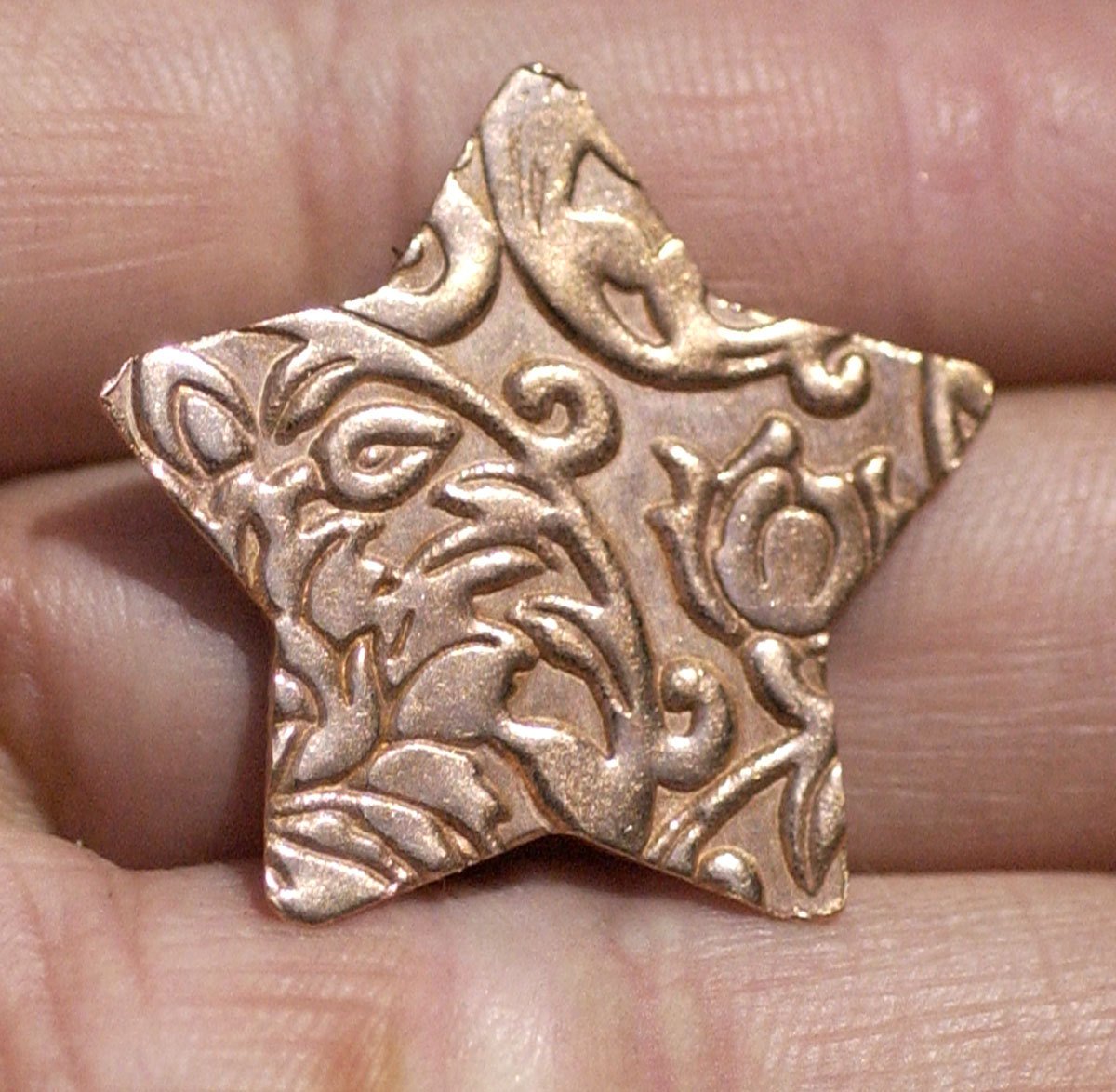 Star in Lotus Flowers 30mm 24g for Enameling Stamping Texturing Soldering Shape Charms Jewelry Making Variety of Metals