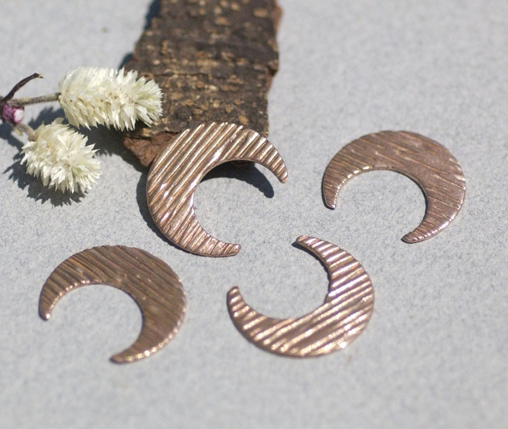 Moon Cheshire Woodgrain Pattern 20mm x 17.6mm for Blanks Enameling Stamping Texturing Soldering - 4 pieces