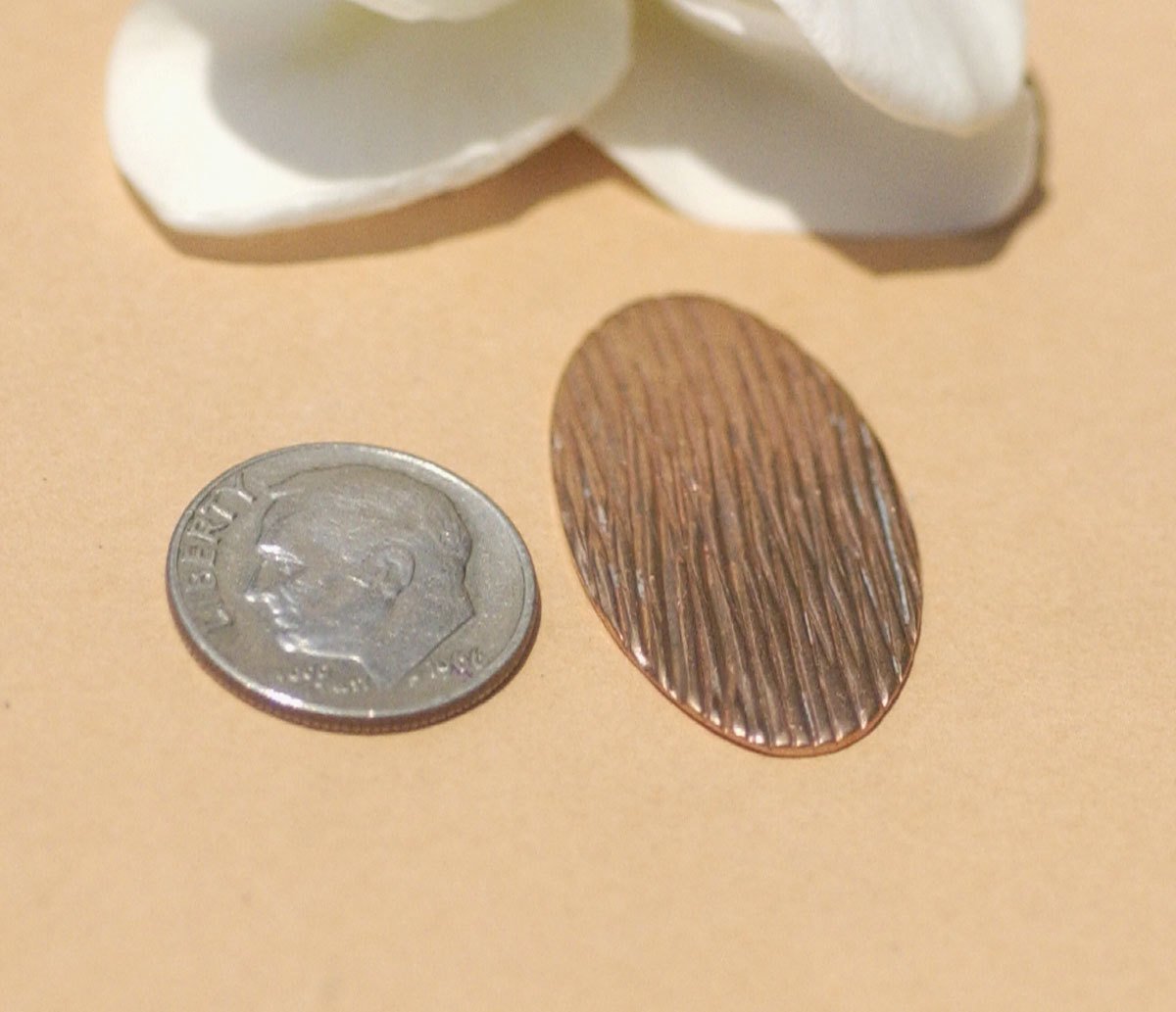 Woodgrain Pattern Oval 30mm x 17mm 24g Blanks Shape for Enameling Stamping Texturing Variety of Metals