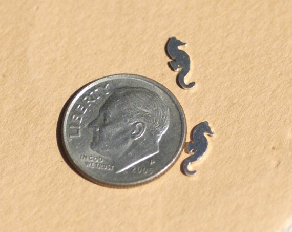 Tiny metal Seahorse blanks, Mini Seahorses