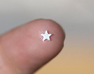 Tiny Metal Stars 3mm, Classic Mini Star Blanks